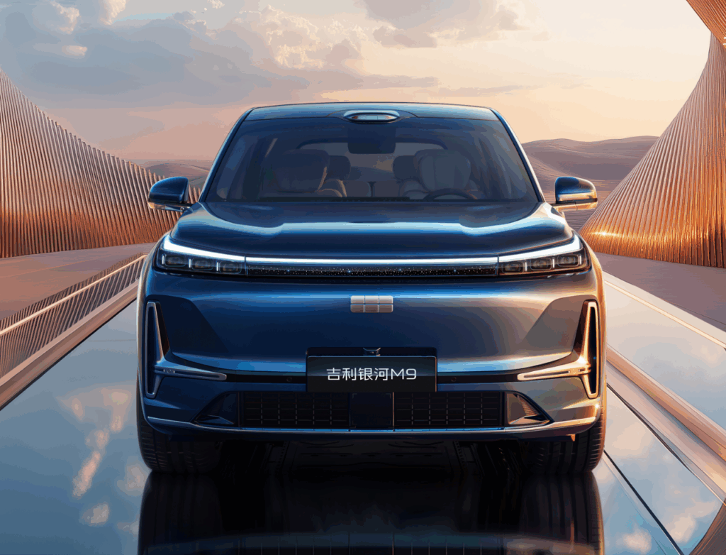 吉利银河M9首秀，给问界M9将了一军
