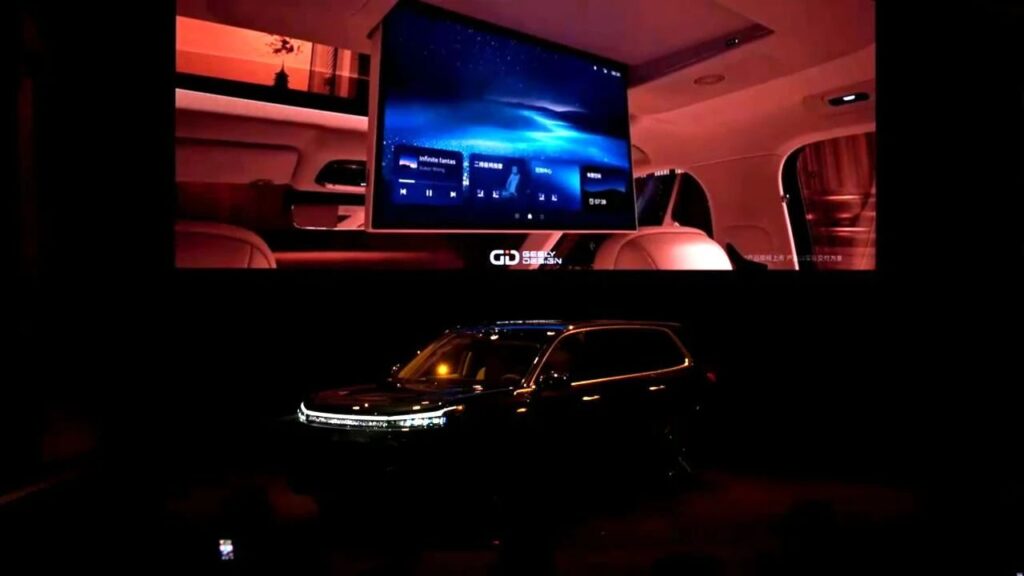 吉利银河M9首秀，给问界M9将了一军