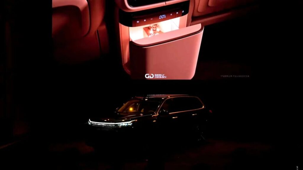 吉利银河M9首秀，给问界M9将了一军