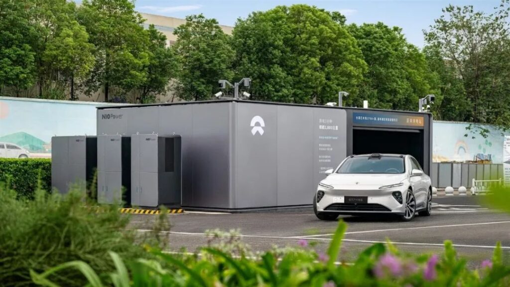 2025年过半，纯电和混动之争该结束了吧？