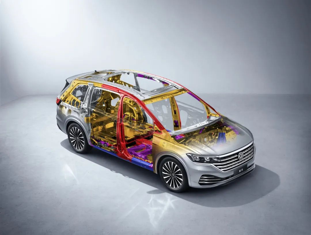 上汽大众威然助力2025全球新能源汽车合作发展论坛