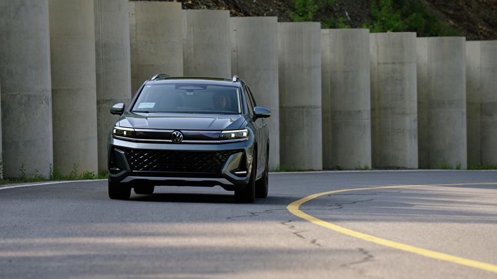 全新揽境上市，国内燃油中大型SUV标杆产品焕新