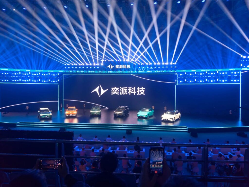 双8系领衔，华为DH系冲高，奕派科技亮剑