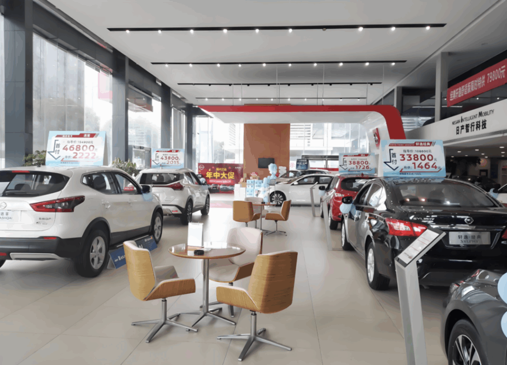 每天12家4S店倒闭，你眼中的“黑心经销商”正在暴雨中前行