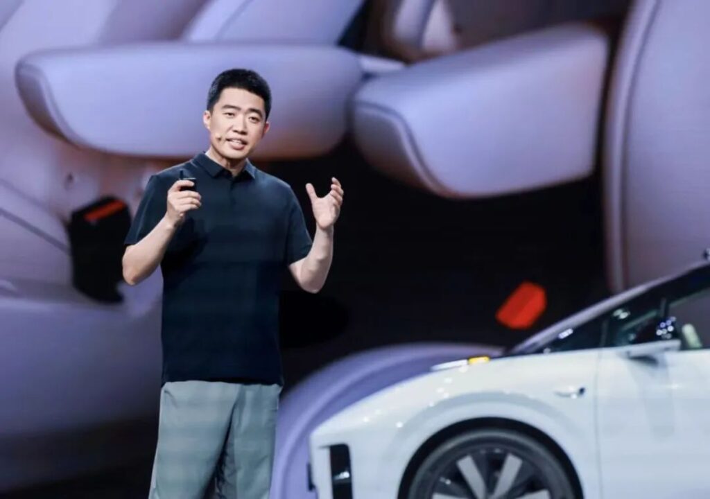 【一周车话】李斌、李想、何小鹏都在卷，你有什么理由不努力？