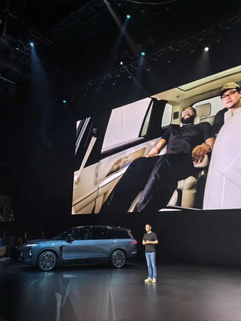 租电最低30.88万元！全新蔚来ES8预售杀疯了