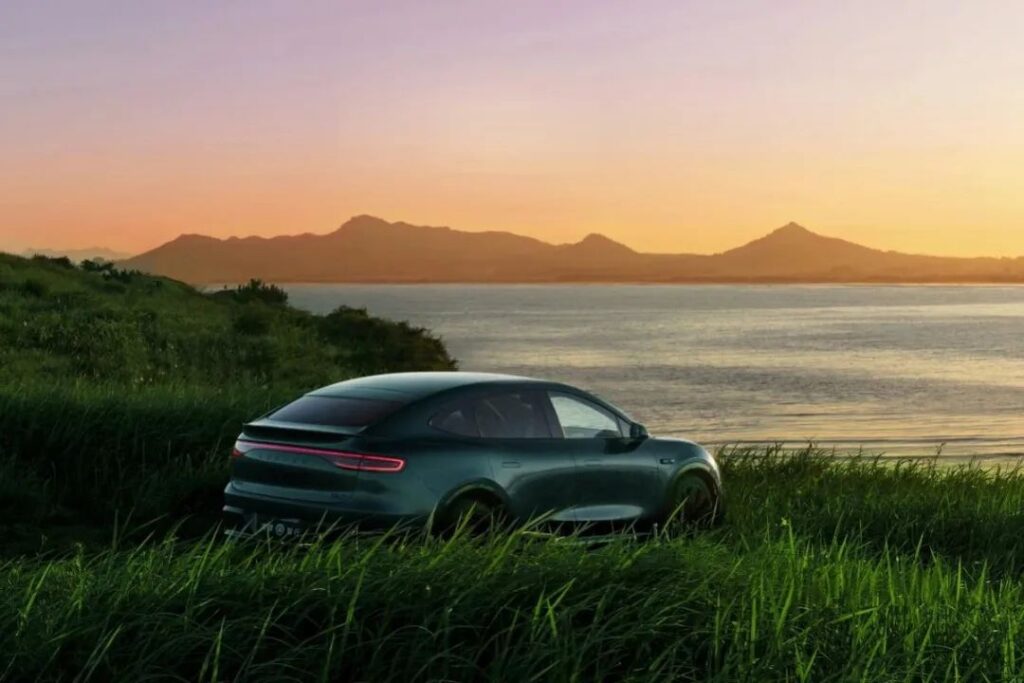 24小时订单超10000，智界双子星再次“引爆热爱”