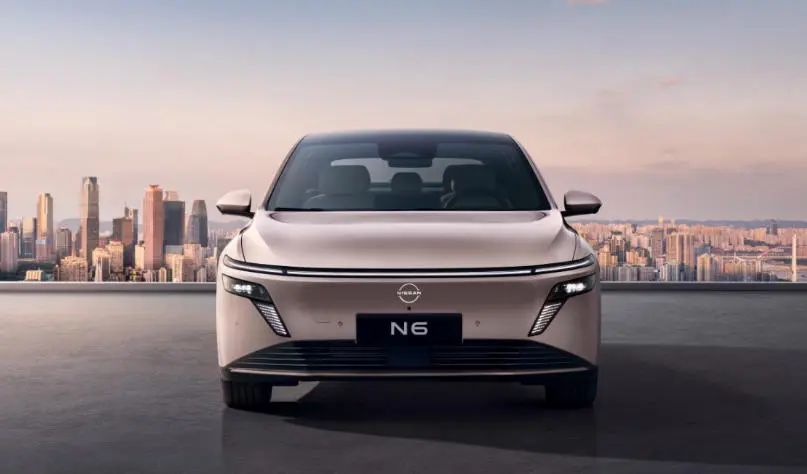 东风日产，趁热打铁