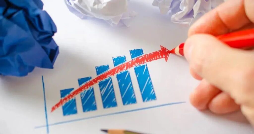 又是一年成都车展，纯电、插混、增程玩起“三国杀”