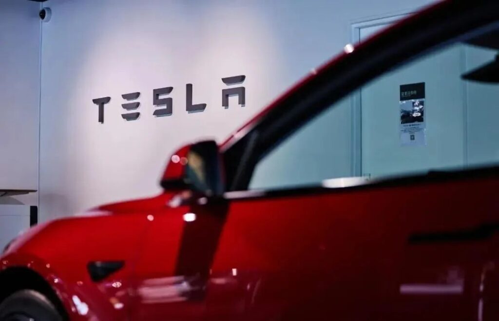 【一周车话】挖来特斯拉前高管，通用自动驾驶谋翻盘