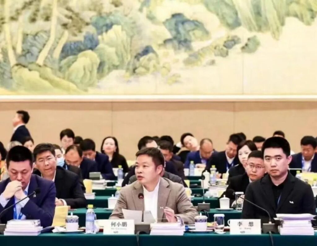 【一周车话】李斌、李想、何小鹏都在卷，你有什么理由不努力？