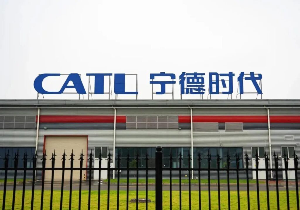 宁王闯欧洲：喜忧参半的海外淘金路