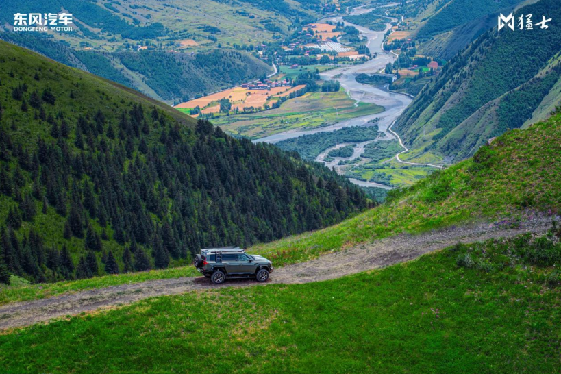 31.99万元起售！猛士M817上市即交付