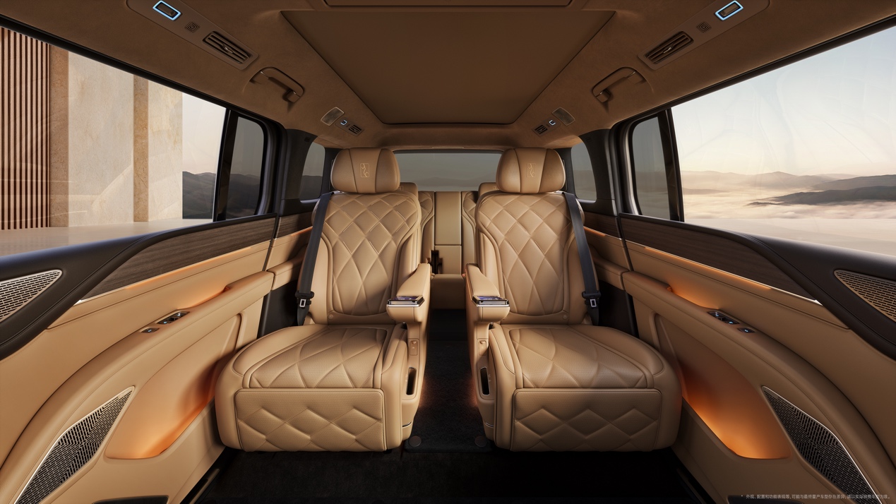 仰望携仰望U8L 鼎世版等全车系亮相成都车展，多维展现高端新能源豪华魅力