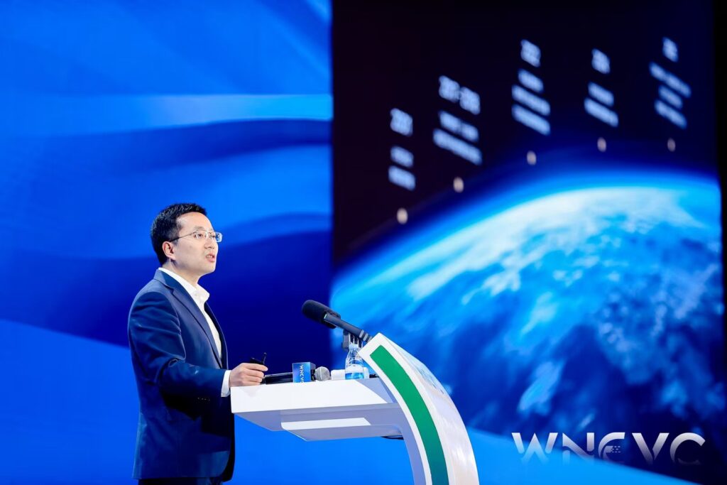 深蓝汽车邓承浩：打造用户、汽车和生态的铁三角