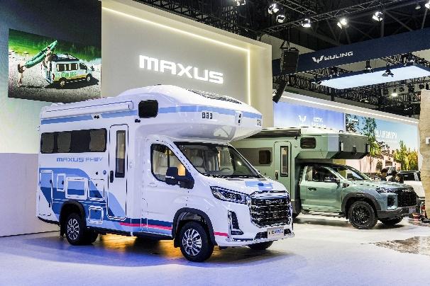 谁是成都车展2号馆里“最靓的仔”