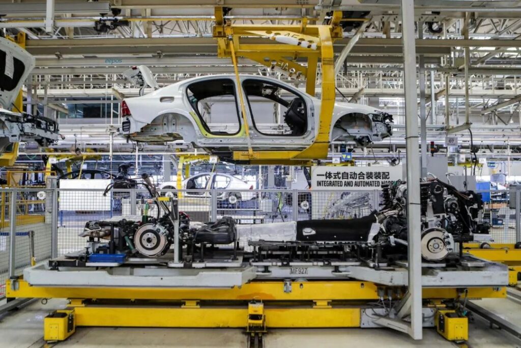 朱凌“空降”沃尔沃，彻底打通中欧隔阂