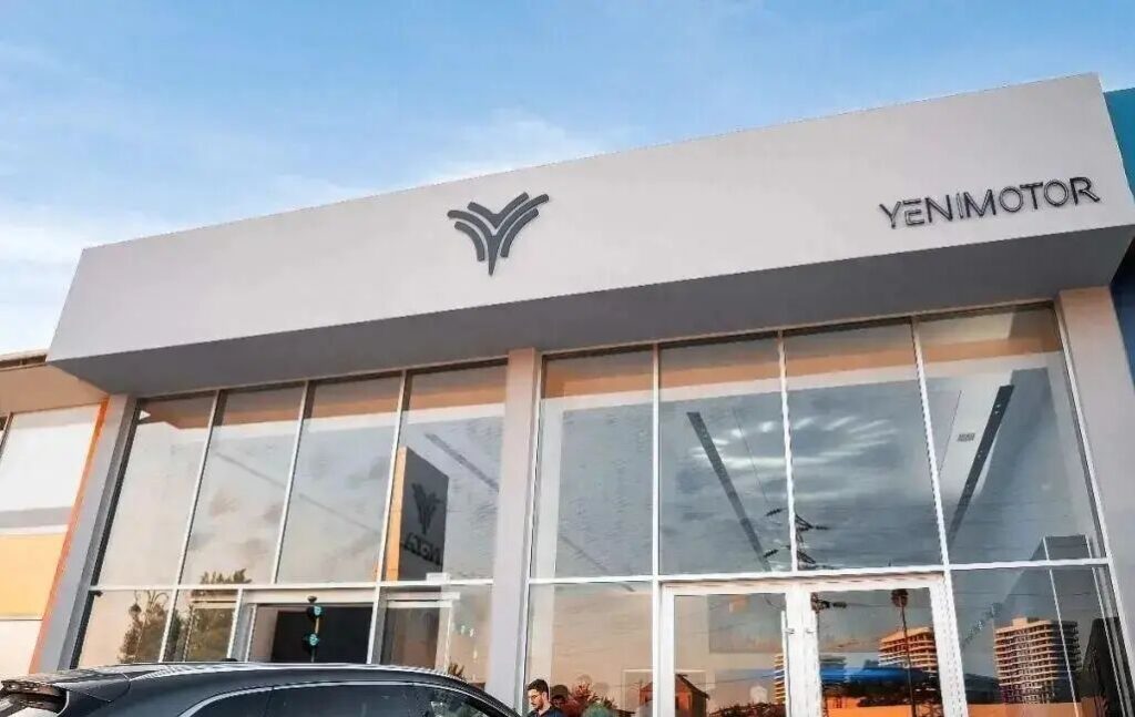 46万车主断网？哪吒汽车欠费停机