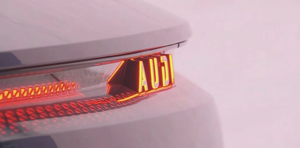 AUDI E5 Sportback上市引发争议，没有四环标被质疑“不是正宗奥迪”