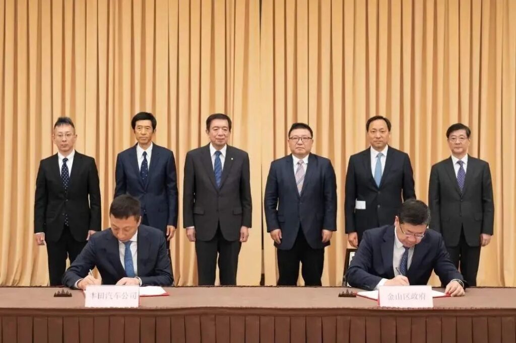 火力全开！雷克萨斯金山工厂已经变这样了！