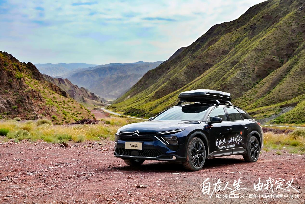 O-JSN_7381-opq3969824298-opq3974104801