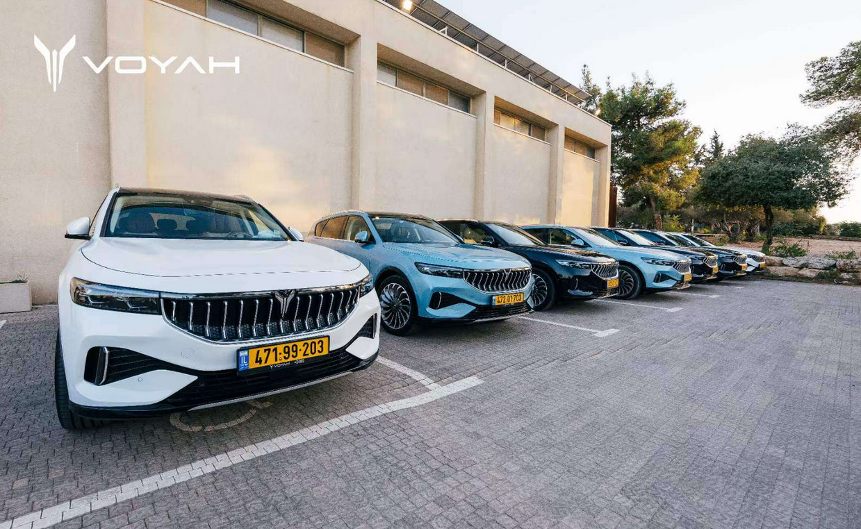 “以技术引领MPV变革，用用户思维夯实高端之路”