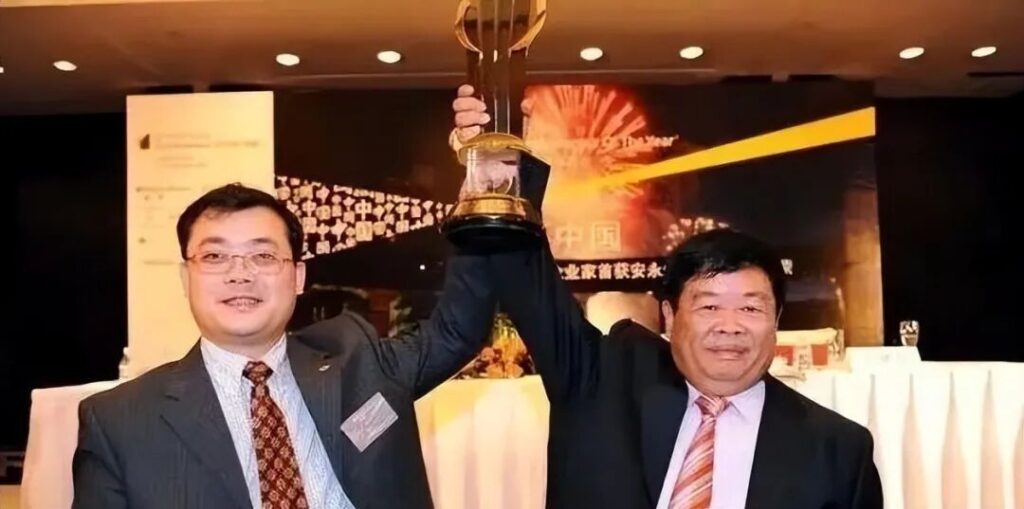 二代接班，不要内斗要“玻璃之道”