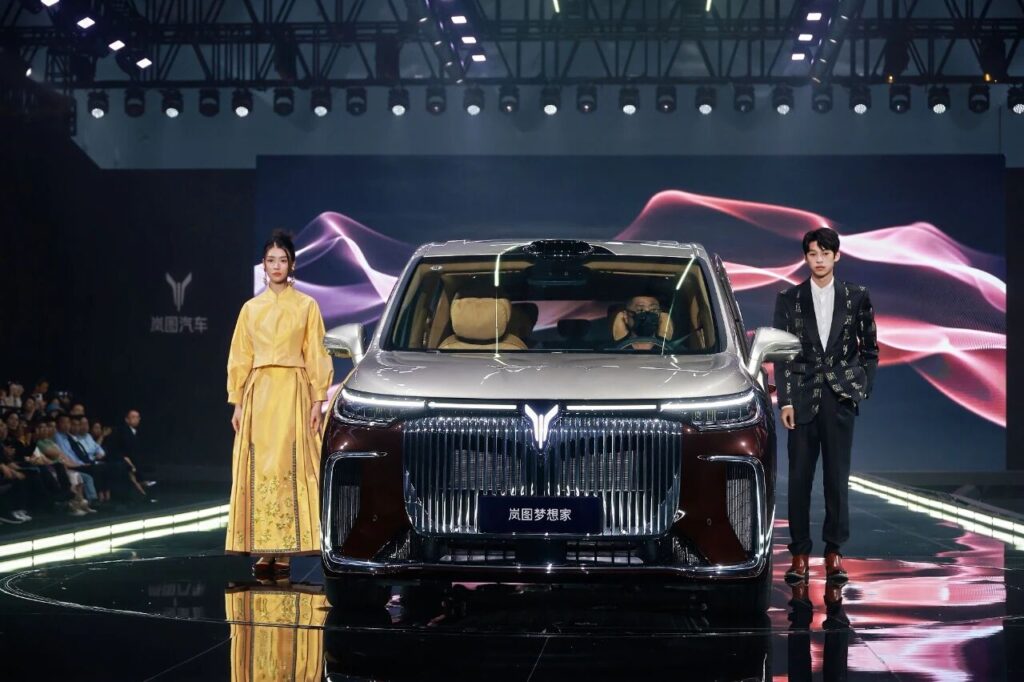 八连涨！岚图汽车9月交付15224辆