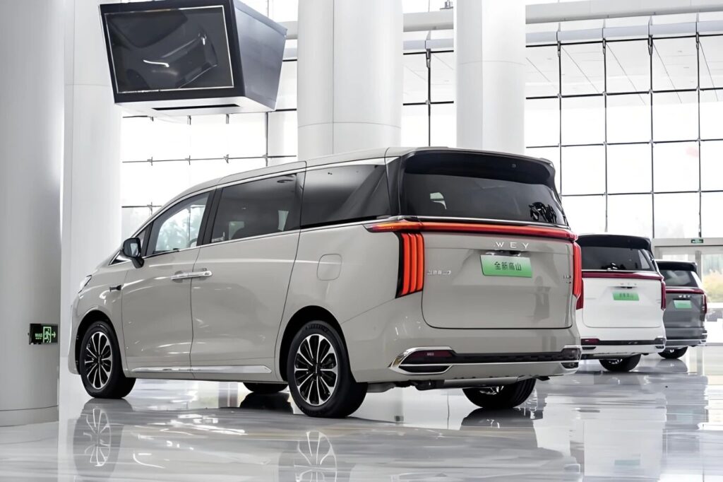 高山7上市，魏牌即将夺得MPV销量冠军？
