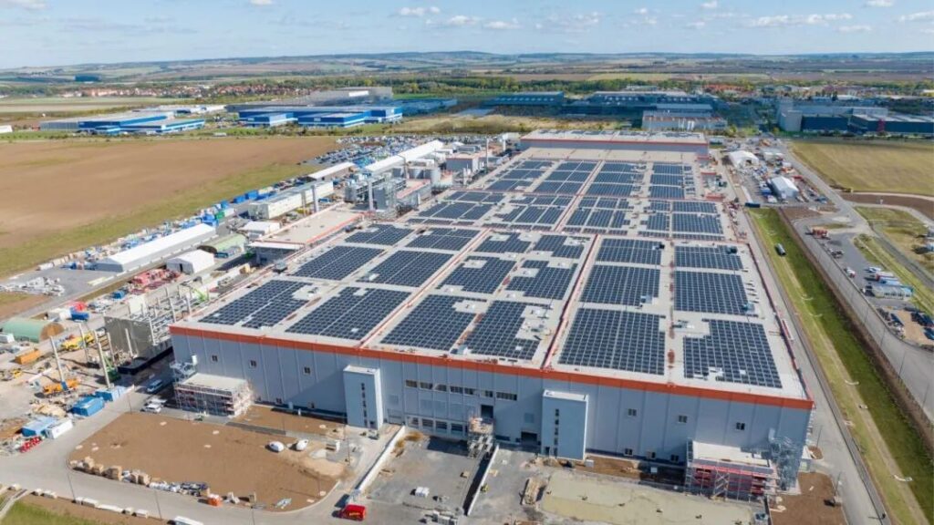 曾经对中国爱答不理，Stellantis现在追着讨好