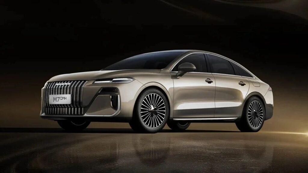 上汽9月销售44万辆新车，同比增长四成