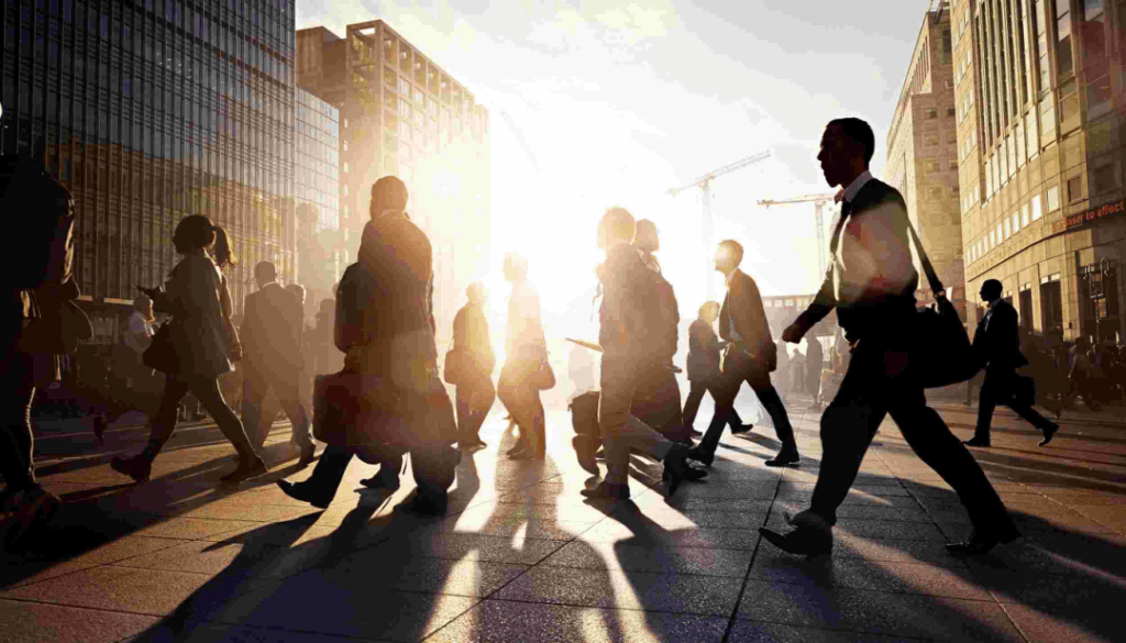 这场仗，“蔚小理”谁都不能输