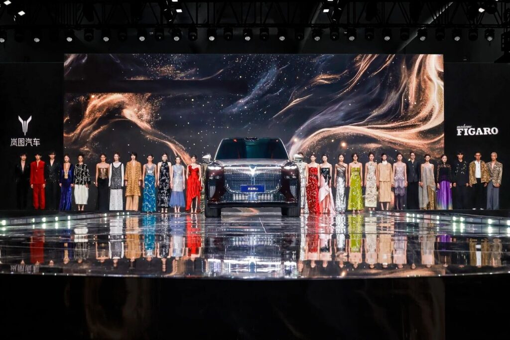 八连涨！岚图汽车9月交付15224辆