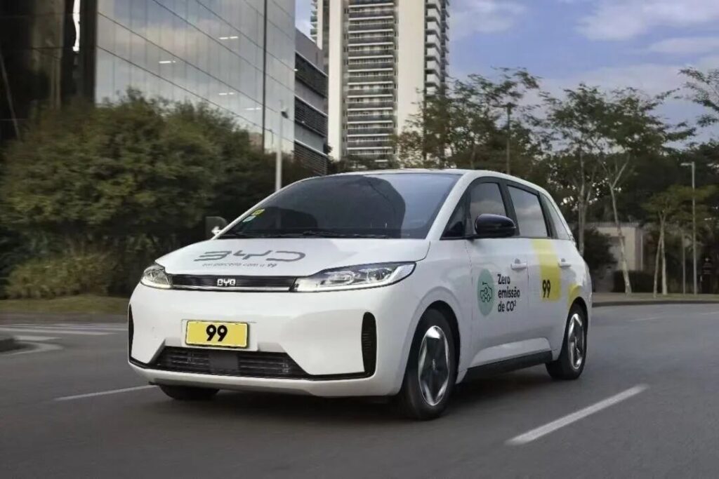 “抢滩”墨西哥纯电专车，滴滴“深耕模式”越走越宽