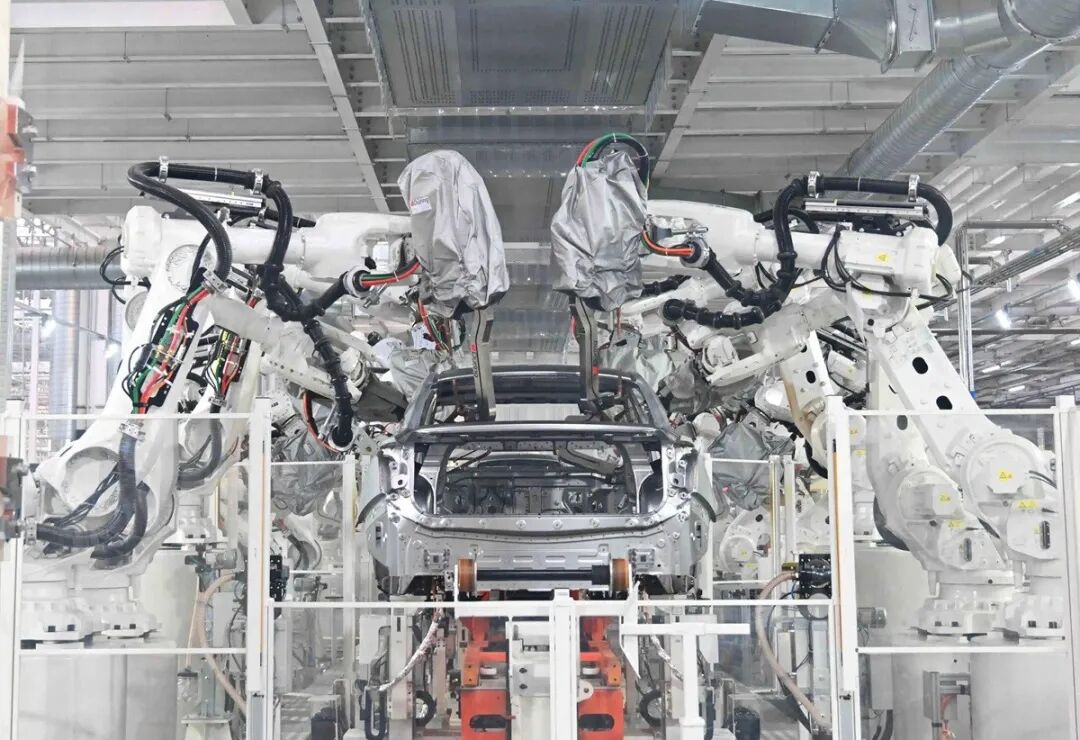 迈向“数智化”，这家整车集团走在了所有人的前面！