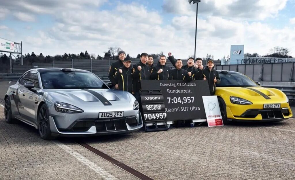 他们曾嘲笑我们，如今沉默得震耳欲聋｜15年的热血与荣光②