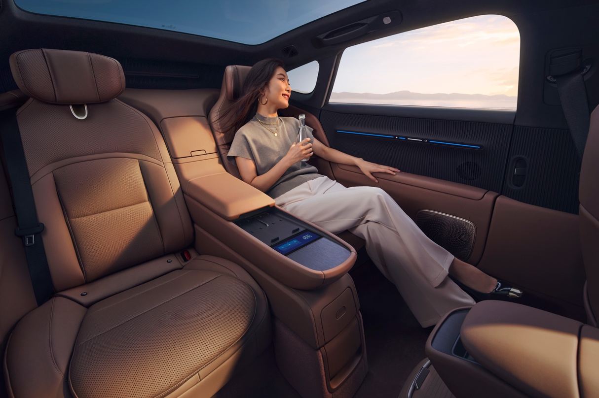 阿维塔12四激光版正式上市 权益后25.99万元起售