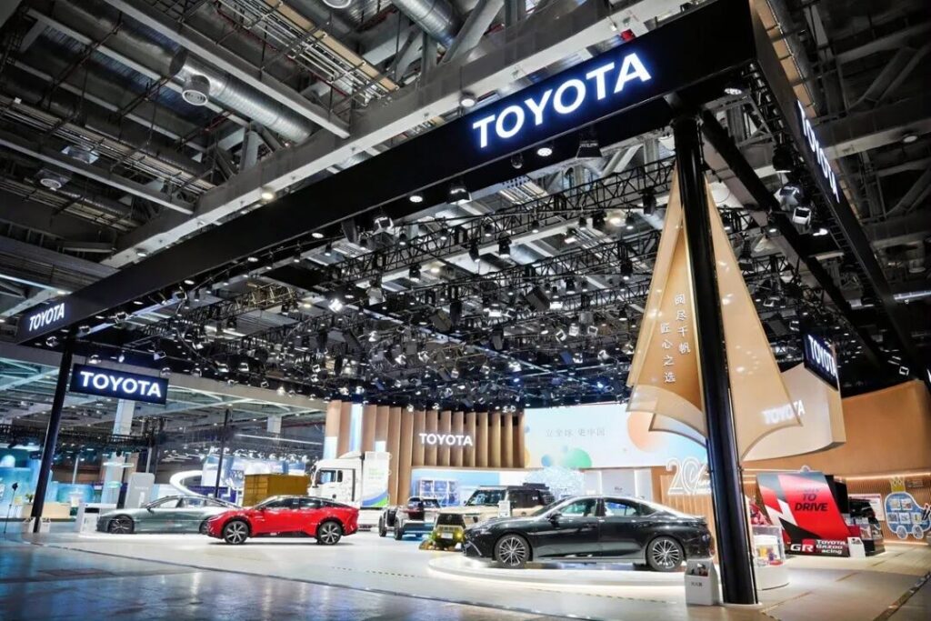 进博会上的丰田“味道”：多路径技术调和中国消费新需求