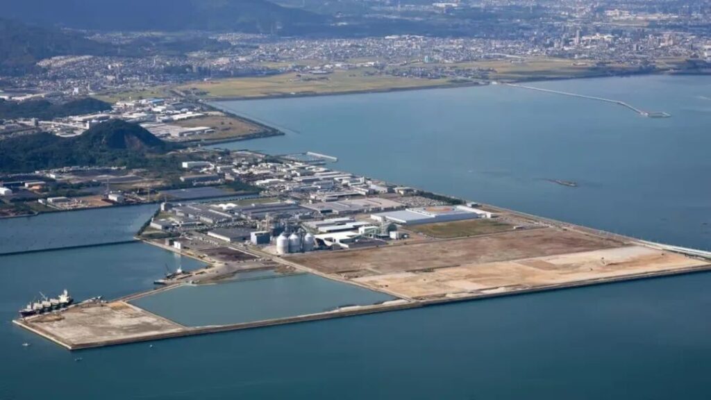 丰田暂停建厂，固态电池又“不行”了？