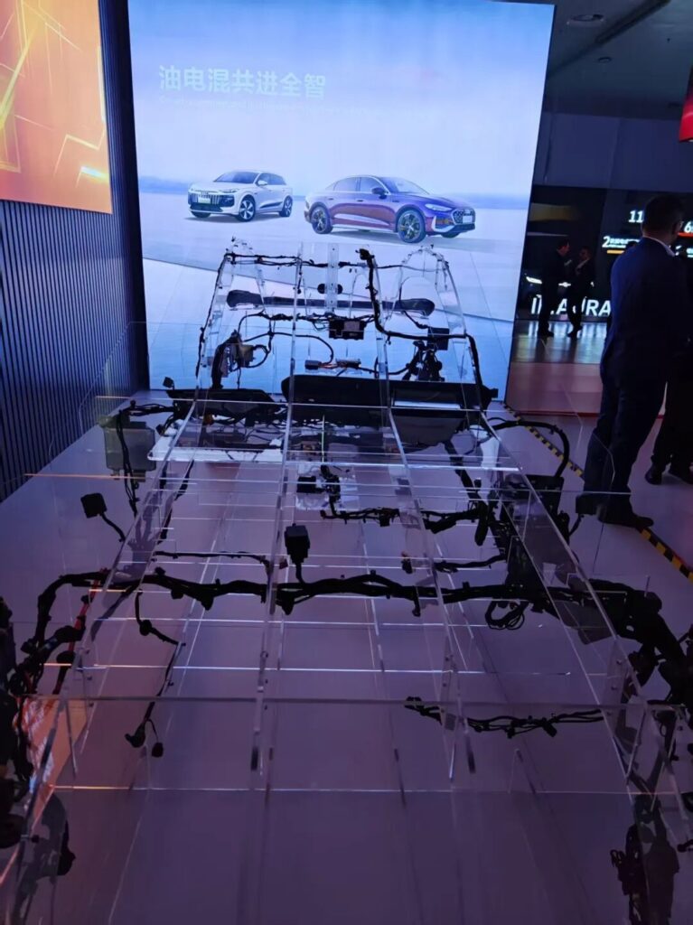 “替每个中国人挣了四千块”