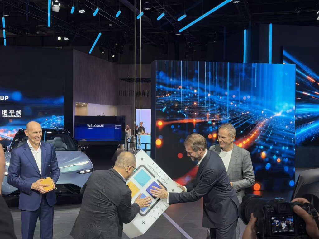 深化“在中国，为中国”战略，大众集团“亮剑”进博会