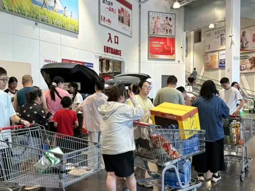 天天疯狂卷价格，不如去学学“山姆”