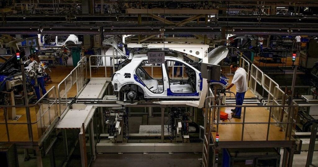 欧洲车厂恐慌缺芯危机，排队申请安世芯片出口豁免