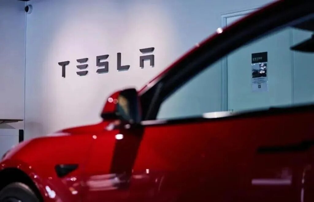 特斯拉再现离职潮，三款“神车”同时失去负责人
