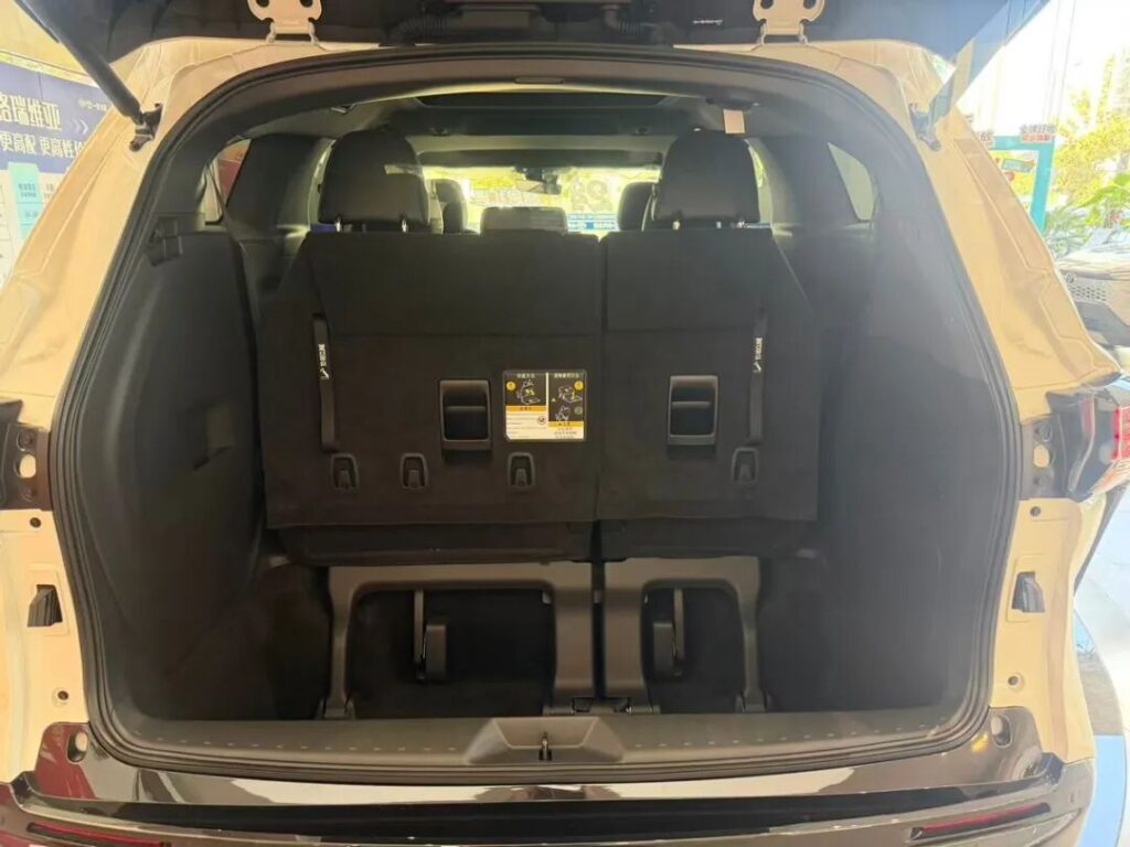 传承四代的格瑞维亚，凭什么坐稳国内MPV市场销量榜头部？