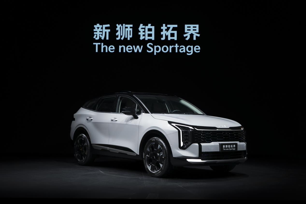 新狮铂拓界45°外观图