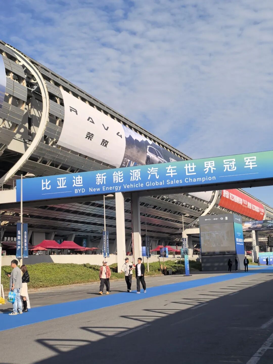 “把车造大，才能活命”