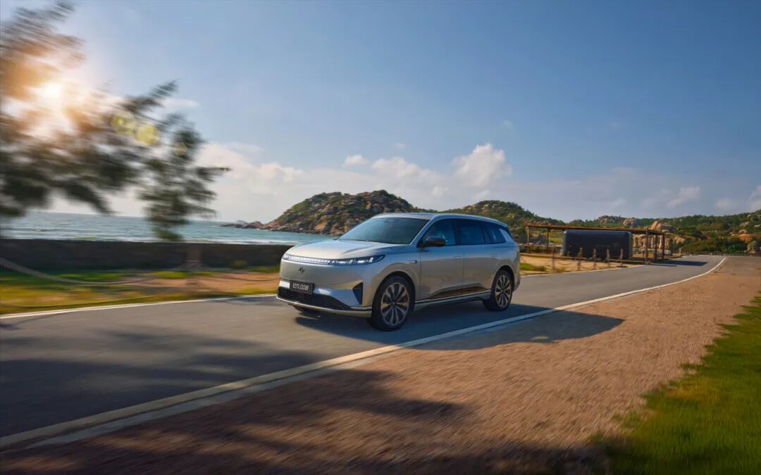 单体竞争落幕，汽车进入体系化作战时代