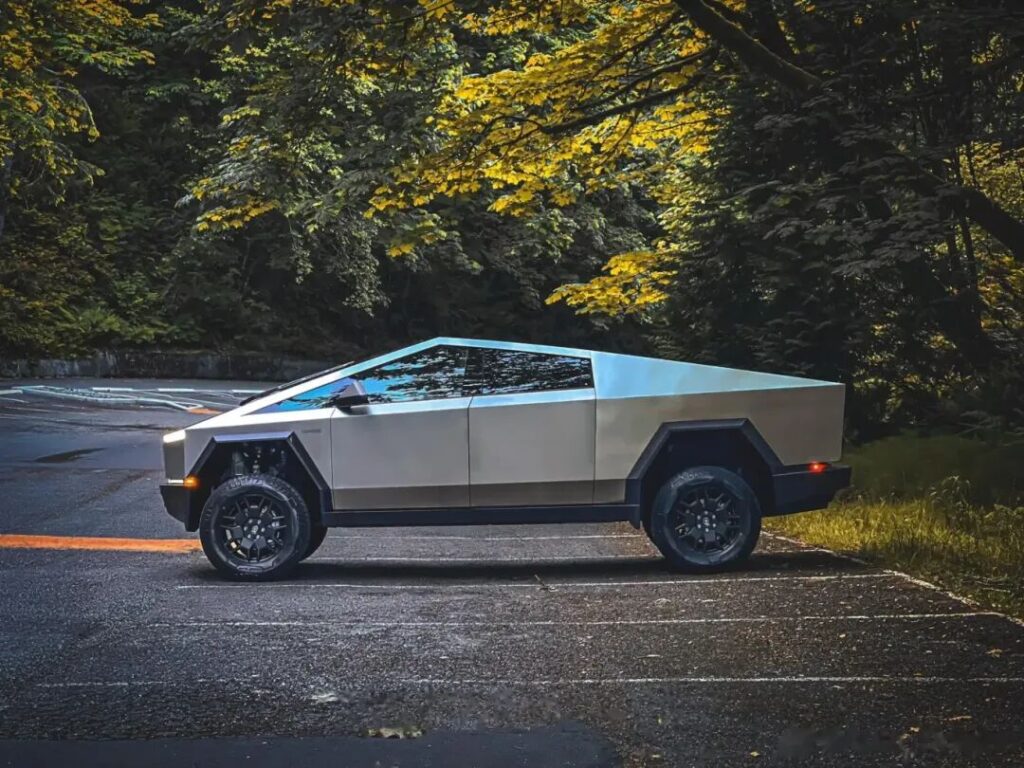 特斯拉再现离职潮，三款“神车”同时失去负责人