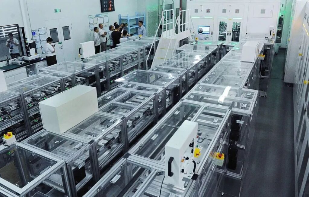 丰田暂停建厂，固态电池又“不行”了？